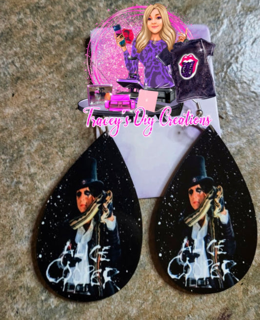 Alice Cooper Fan Gift, 80s Metal Earwear, Alice Cooper Snake Dangle, Black 70s Rock Earrings, 80s Glam Rock Concert Wear